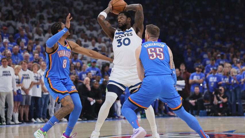 Hartenstein kann nun als zweiter Deutscher nach Dirk Nowitzki den NBA-Titel gewinnen. Hartenstein kann nun als zweiter Deutscher nach Dirk Nowitzki den NBA-Titel gewinnen.