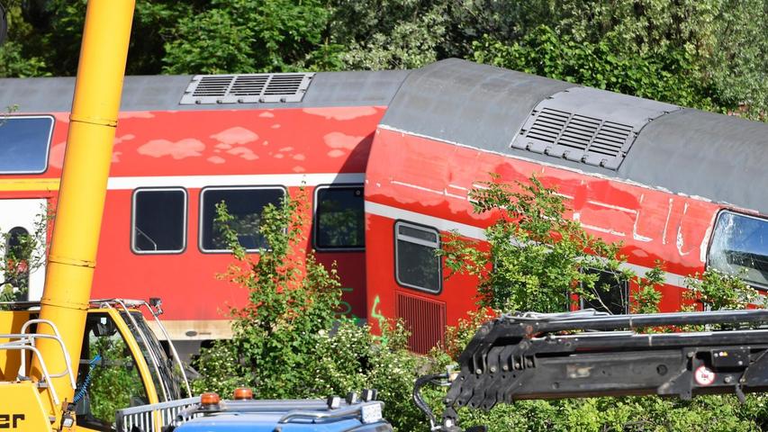 Zwei Bahnmitarbeiter sollen nach dem tödlichen Zugunglück von Garmisch vor Gericht. (Archivfoto) Zwei Bahnmitarbeiter sollen nach dem tödlichen Zugunglück von Garmisch vor Gericht. (Archivfoto)