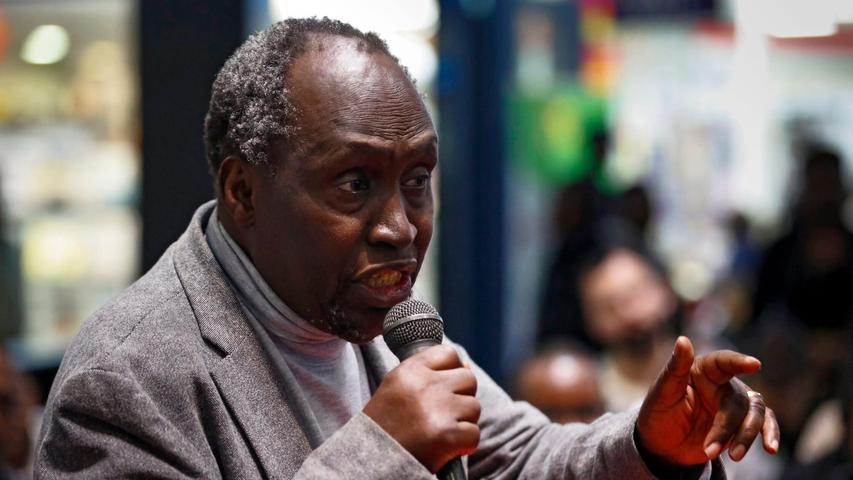 Der im Alter von 87 Jahren verstorbene kenianische Schriftsteller Ngugi wa Thiong´o (Archivbild) Der im Alter von 87 Jahren verstorbene kenianische Schriftsteller Ngugi wa Thiong´o (Archivbild)