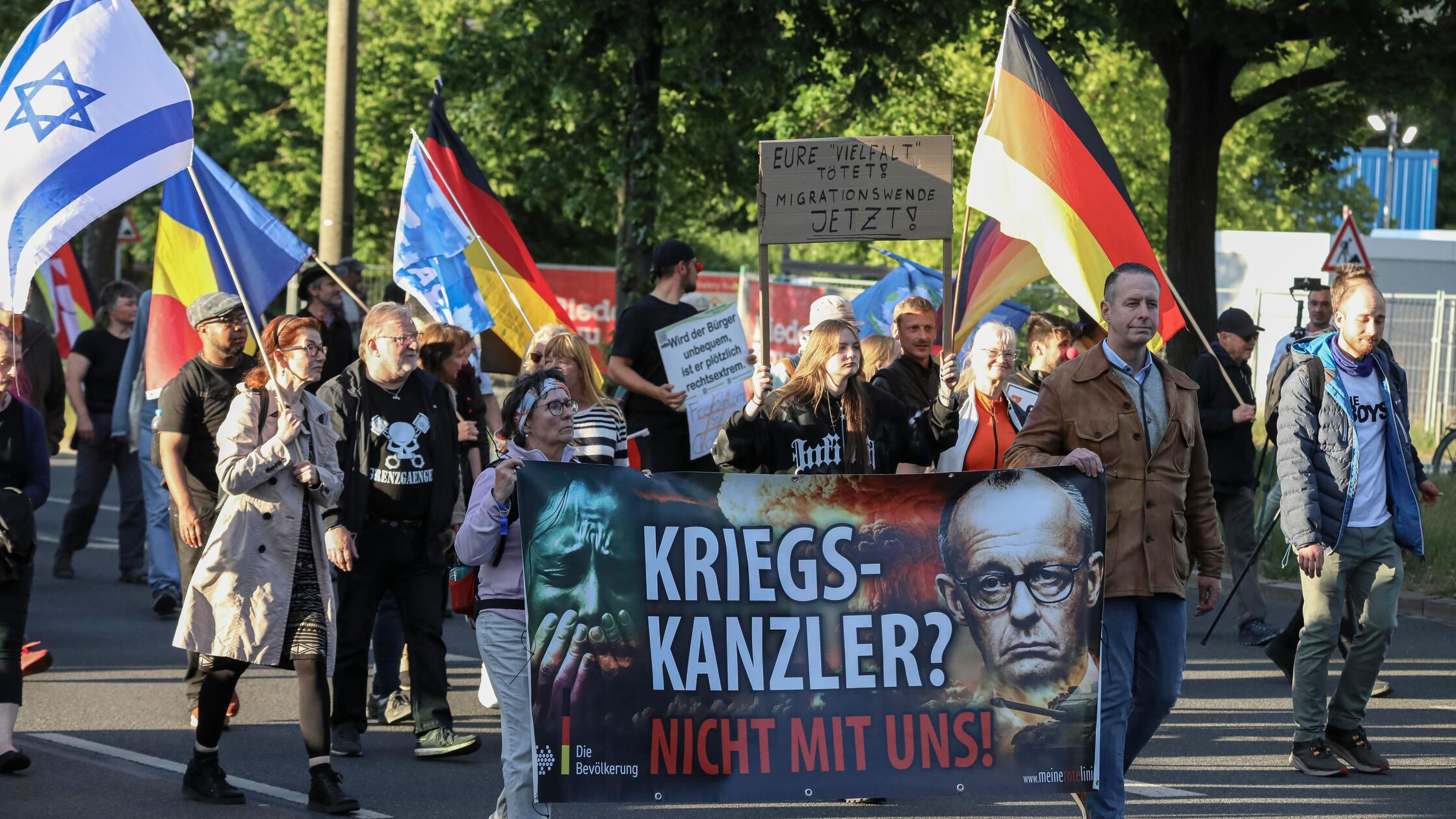 19.05.2025, Montagsdemonstration, Nürnberg: Nach d