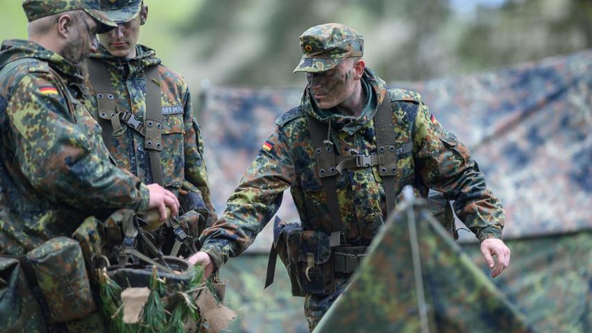 Vom „Zivi“ zum Heimatschutz - Verweigerer melden sich nachträglich für die Bundeswehr (Symbolbild). Vom „Zivi“ zum Heimatschutz - Verweigerer melden sich nachträglich für die Bundeswehr (Symbolbild).