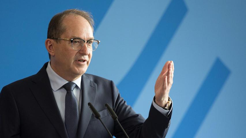 Alexander Dobrindt (CSU), Bundesinnenminister, spricht während eines Pressestatements. (Archivbild) Alexander Dobrindt (CSU), Bundesinnenminister, spricht während eines Pressestatements. (Archivbild)