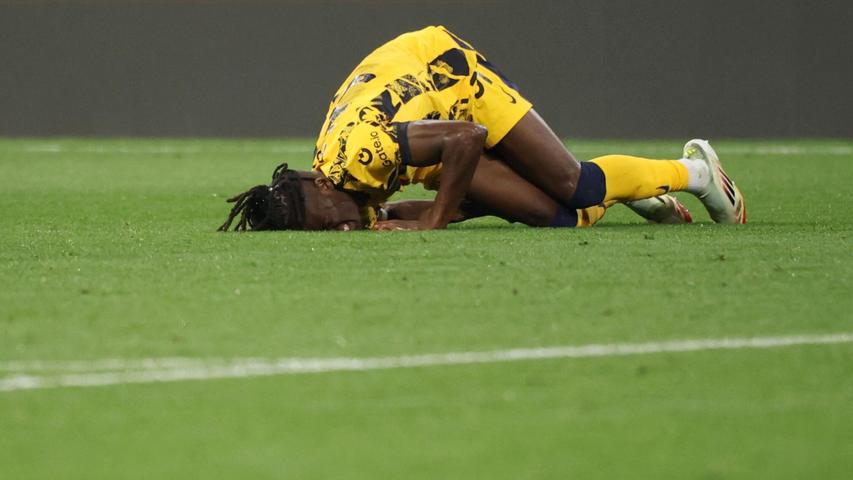 Musste verletzt raus: Yann Aurel Bisseck. Musste verletzt raus: Yann Aurel Bisseck.
