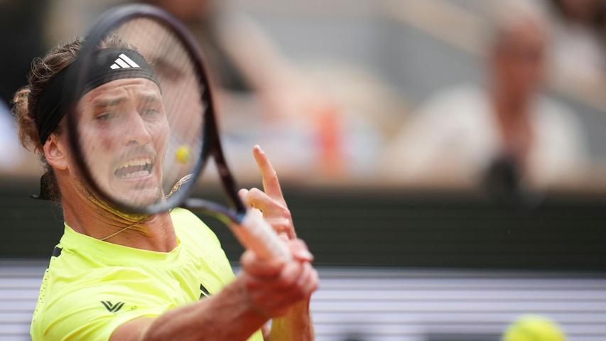 Für Alexander Zverev wird es in der zweiten Woche von Paris jetzt richtig ernst. Für Alexander Zverev wird es in der zweiten Woche von Paris jetzt richtig ernst.