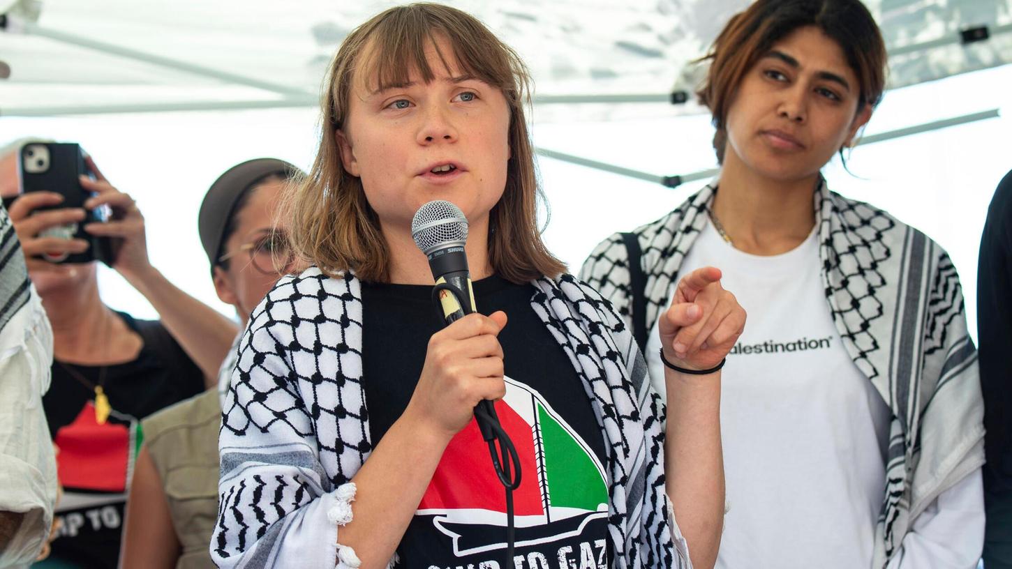 Greta Thunberg und weitere Aktivisten sind auf dem Weg in den Gazastreifen. Greta Thunberg und weitere Aktivisten sind auf dem Weg in den Gazastreifen.