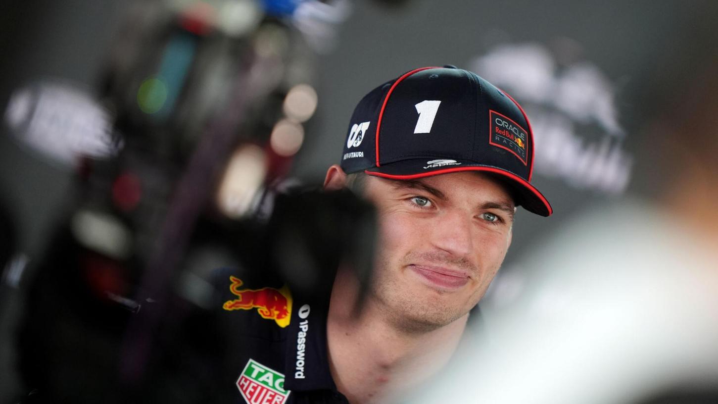 Verstappen steht nach seiner Rammattacke im Fokus der Kritik. Verstappen steht nach seiner Rammattacke im Fokus der Kritik.