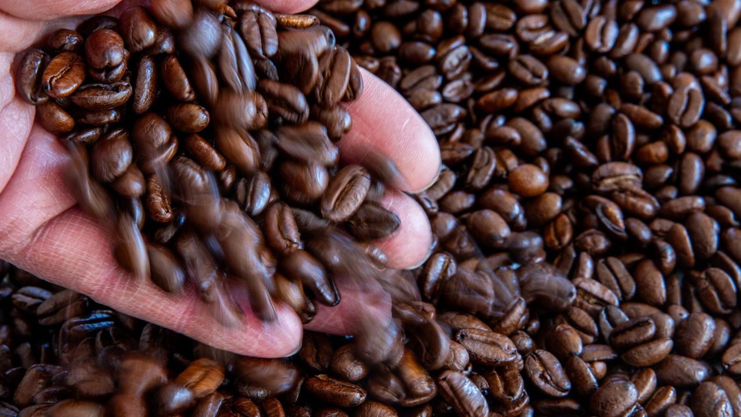 Kaffee hat sich in Deutschland stark verteuert (Archivbild) Kaffee hat sich in Deutschland stark verteuert (Archivbild)