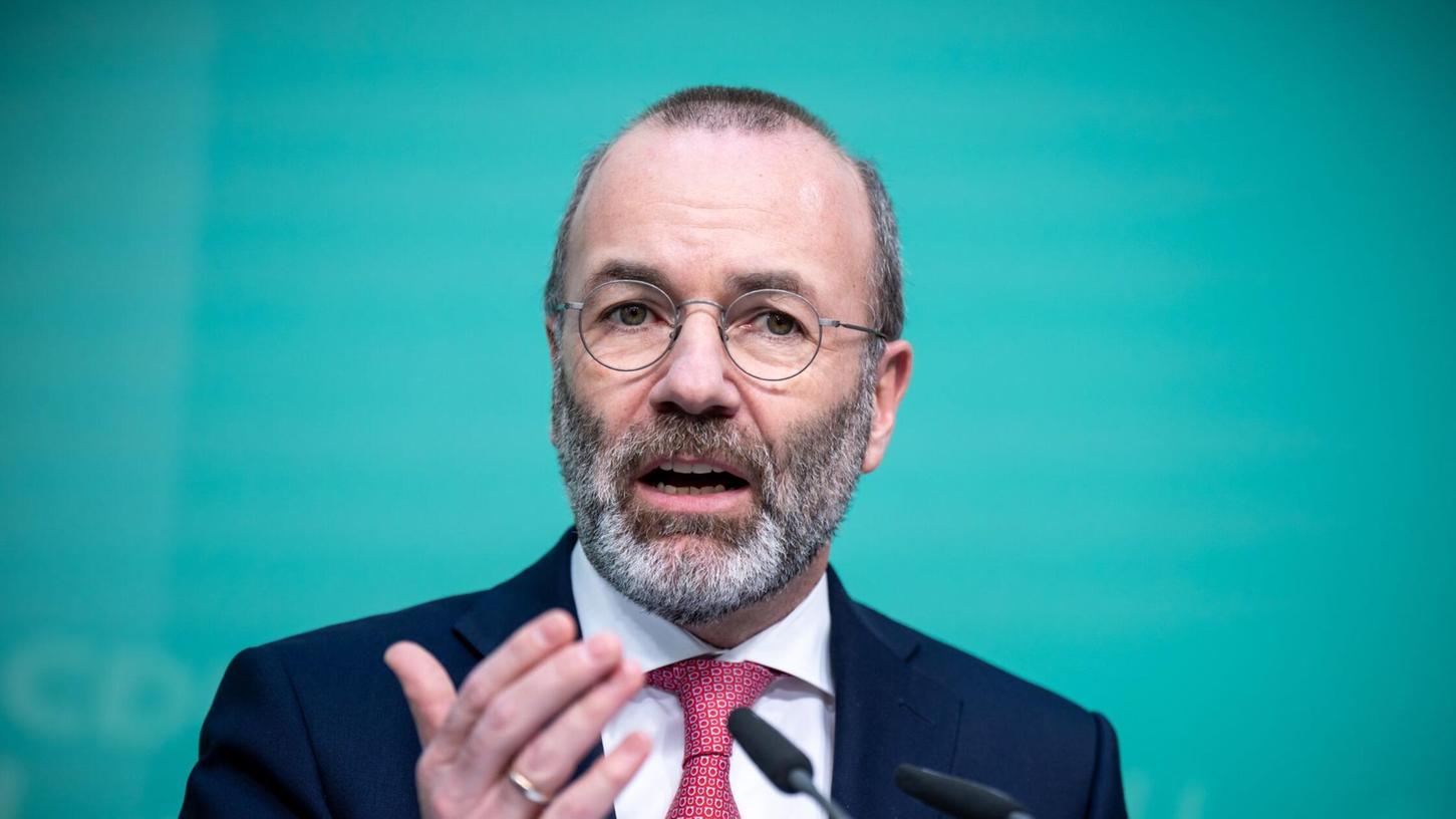 Weber bedauerte, dass sich der proeuropäische Kandidat, der liberale Warschauer Bürgermeister Rafal Trzaskowski, in der Stichwahl nicht habe durchsetzen können. (Archivbild) Weber bedauerte, dass sich der proeuropäische Kandidat, der liberale Warschauer Bürgermeister Rafal Trzaskowski, in der Stichwahl nicht habe durchsetzen können. (Archivbild)