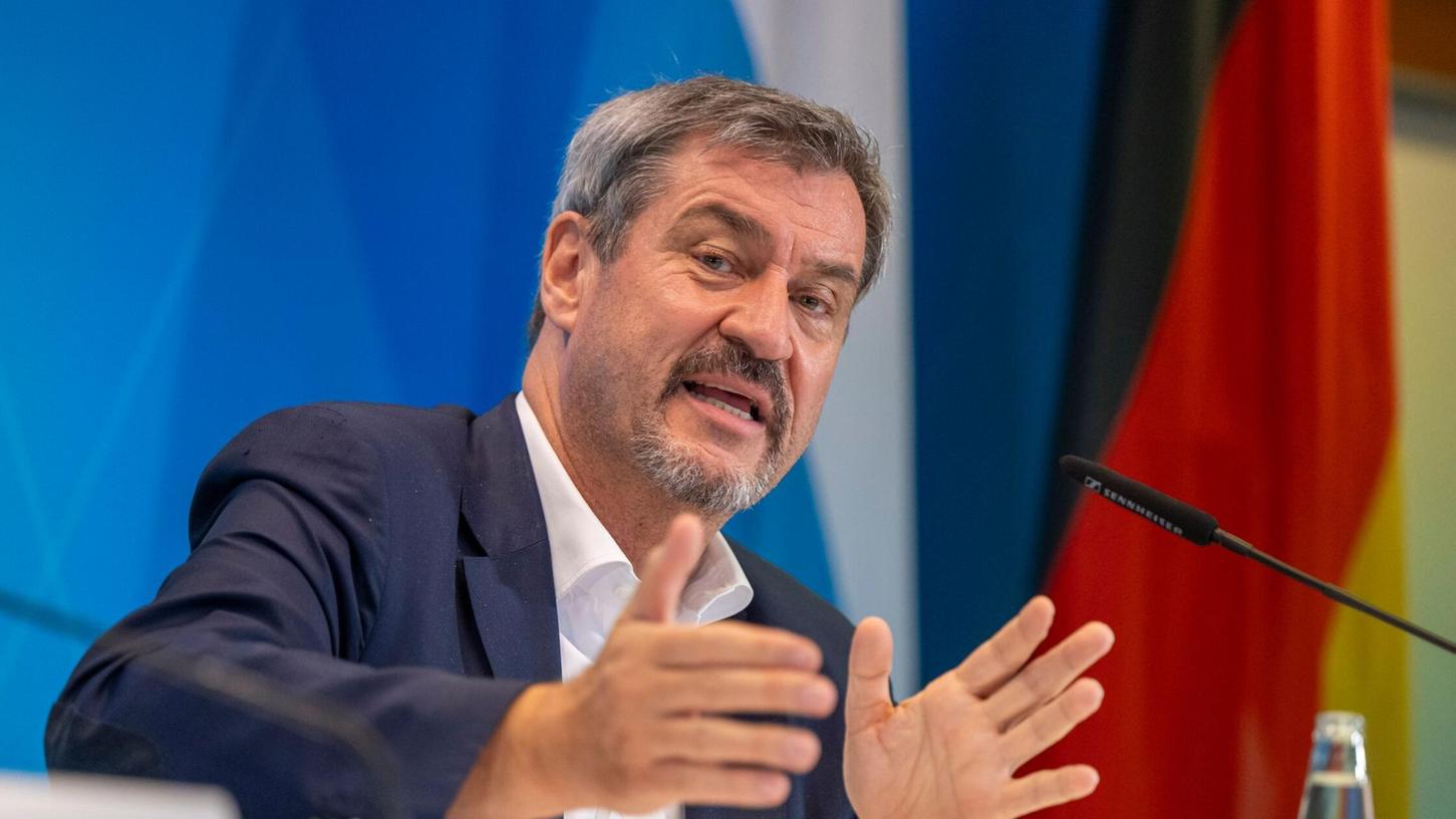 Im sozialen Wohnungsbau sorgte ein zwischenzeitlicher Förderstopp für bezahlbare Unterkünfte für Verdruss in Bayern - das soll sich nun ändern, wie Ministerpräsident Markus Söder (CSU) nach der Klausur des bayerischen Kabinetts mitteilte. Im sozialen Wohnungsbau sorgte ein zwischenzeitlicher Förderstopp für bezahlbare Unterkünfte für Verdruss in Bayern - das soll sich nun ändern, wie Ministerpräsident Markus Söder (CSU) nach der Klausur des bayerischen Kabinetts mitteilte.