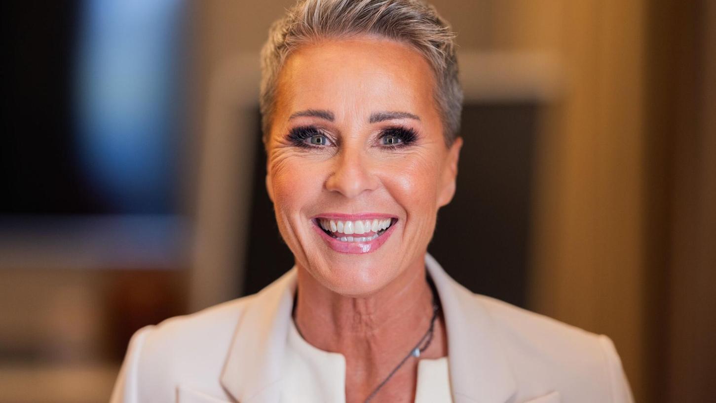 Moderatorin Sonja Zietlow steht schon bald für die nächste „Verräter“-Staffel vor der Kamera. (Archivbild) Moderatorin Sonja Zietlow steht schon bald für die nächste „Verräter“-Staffel vor der Kamera. (Archivbild)