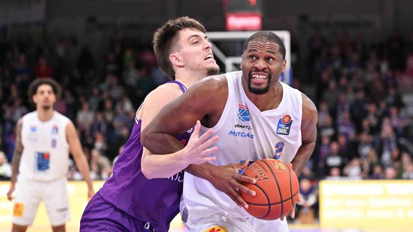 Zachary Ensminger (l) kommt nach Bamberg. Zachary Ensminger (l) kommt nach Bamberg.