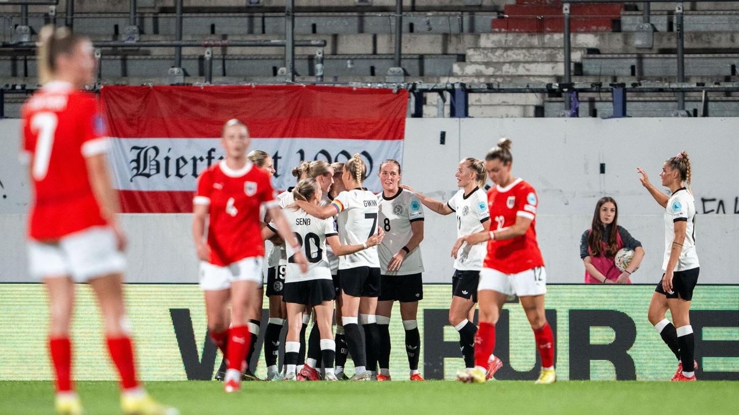 Die deutschen Fußballerinnen hatten in Wien viel Grund zur Freude. Die deutschen Fußballerinnen hatten in Wien viel Grund zur Freude.