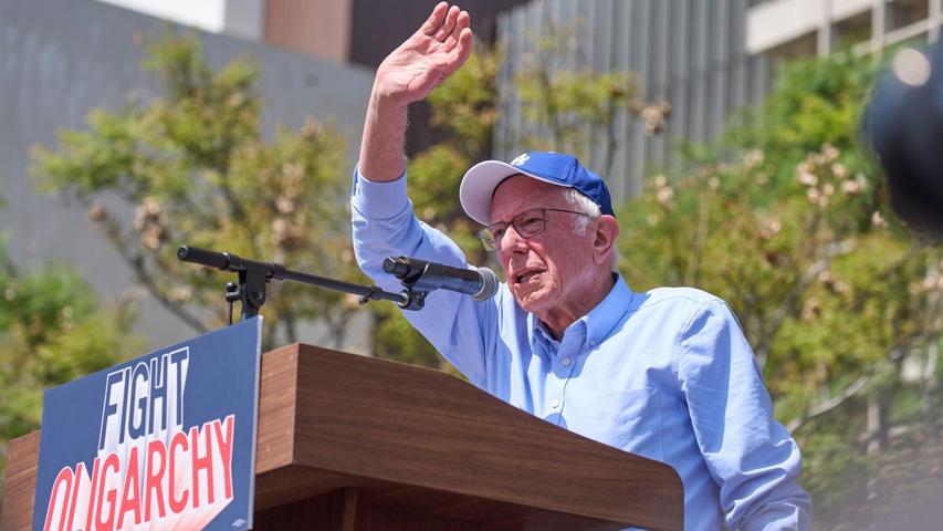 Musk bekam ausgerechnet vom notorisch linken Senator Bernie Sanders Applaus. (Archivbild) Musk bekam ausgerechnet vom notorisch linken Senator Bernie Sanders Applaus. (Archivbild)