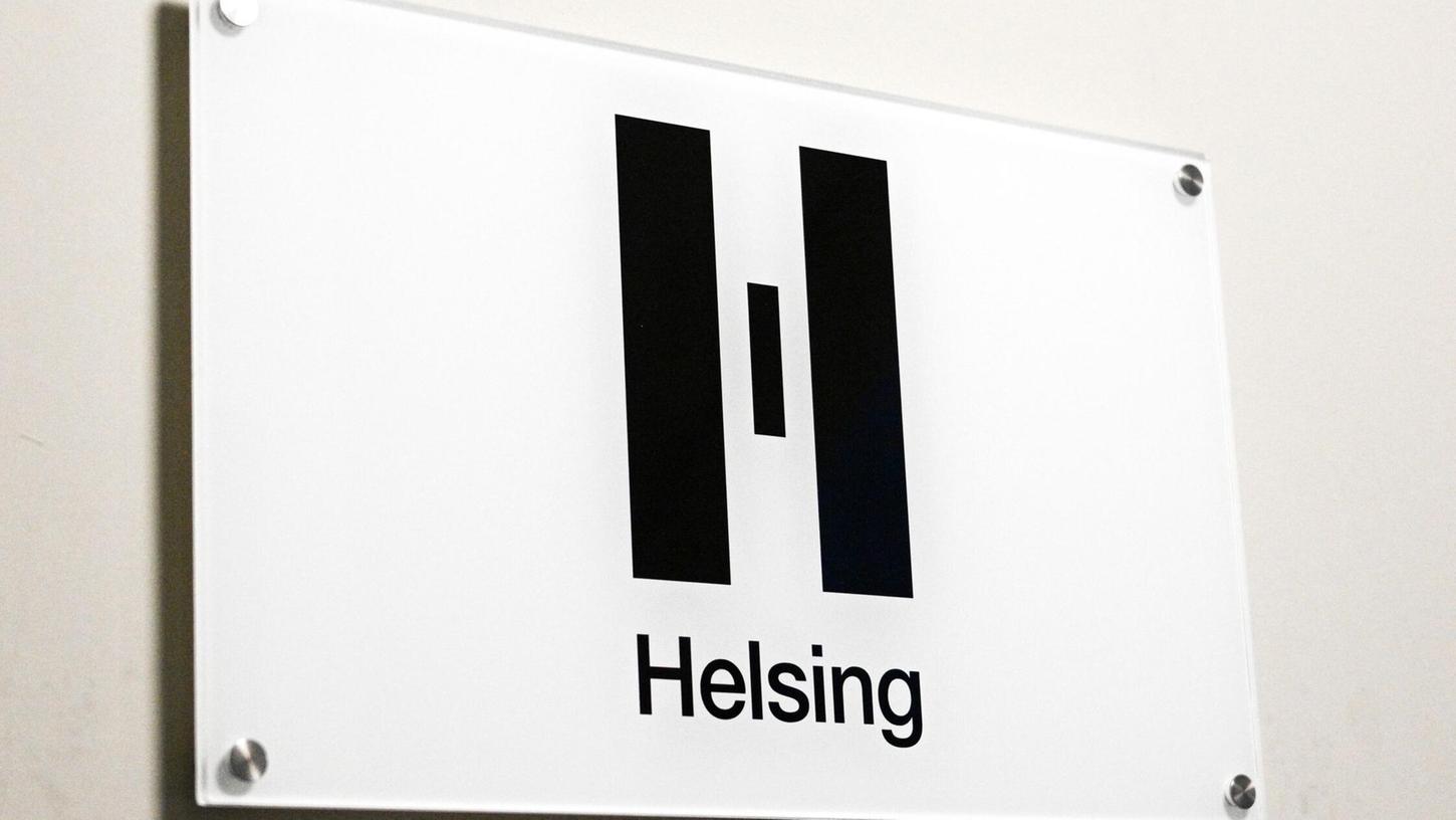 Eine Kamikaze-Drohne und ein Unterwassersystem gehören bereits zum Programm. Nun kauft das KI-Unternehmen Helsing einen Hersteller von Hardware. (Archivbild) Eine Kamikaze-Drohne und ein Unterwassersystem gehören bereits zum Programm. Nun kauft das KI-Unternehmen Helsing einen Hersteller von Hardware. (Archivbild)
