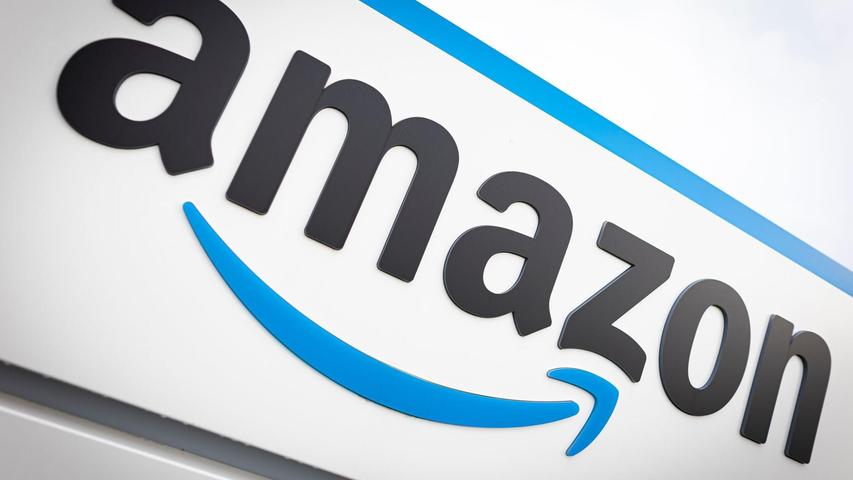 Amazon ist der mit Abstand größte Onlineshop in Deutschland. Amazon ist der mit Abstand größte Onlineshop in Deutschland.