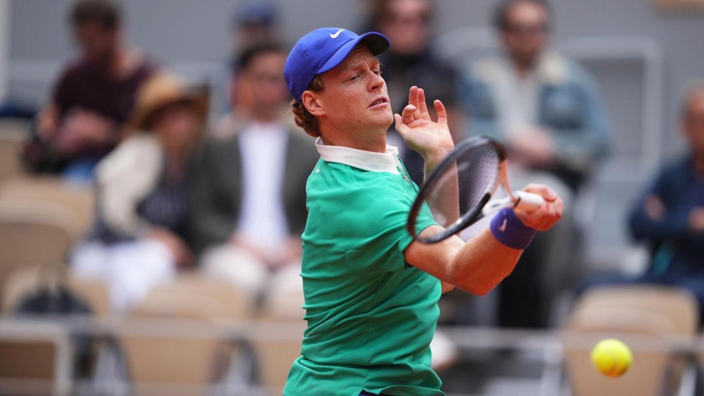 Jannik Sinner ist bei den French Open ohne Satzverlust ins Halbfinale marschiert. Jannik Sinner ist bei den French Open ohne Satzverlust ins Halbfinale marschiert.