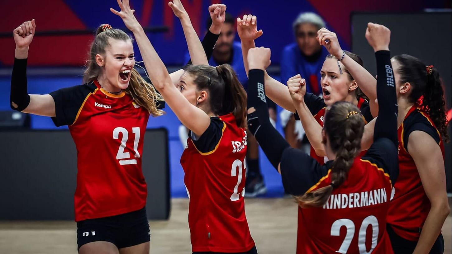 Auftakterfolg für die deutschen Volleyballerinnen in der Nationenliga. Auftakterfolg für die deutschen Volleyballerinnen in der Nationenliga.