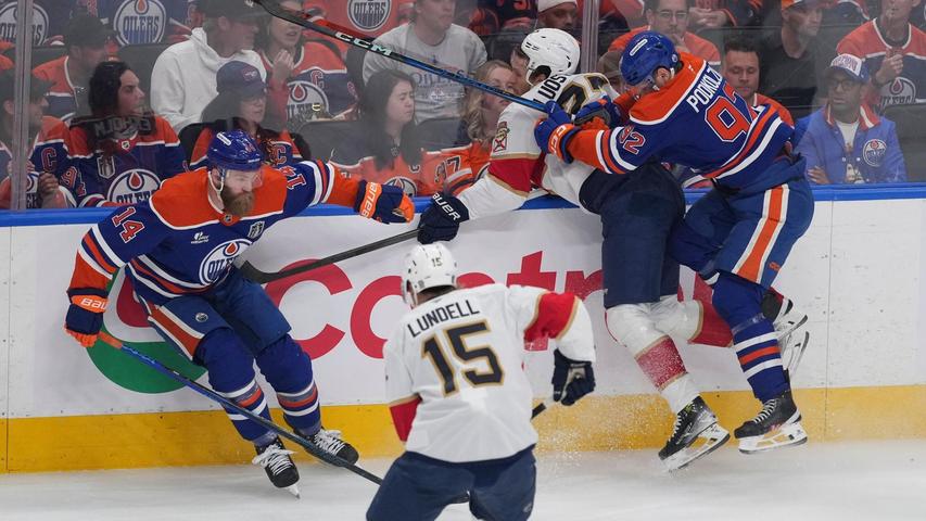 Die Oilers und Panthers lieferten sich ein intensives Auftaktmatch in die Stanley-Cup-Finals. Die Oilers und Panthers lieferten sich ein intensives Auftaktmatch in die Stanley-Cup-Finals.