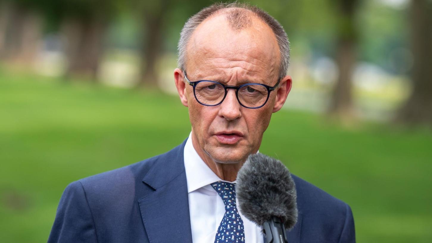 Deutschland habe „eine Art importierten Antisemitismus“, sagt Merz dem Sender Fox News. Deutschland habe „eine Art importierten Antisemitismus“, sagt Merz dem Sender Fox News.