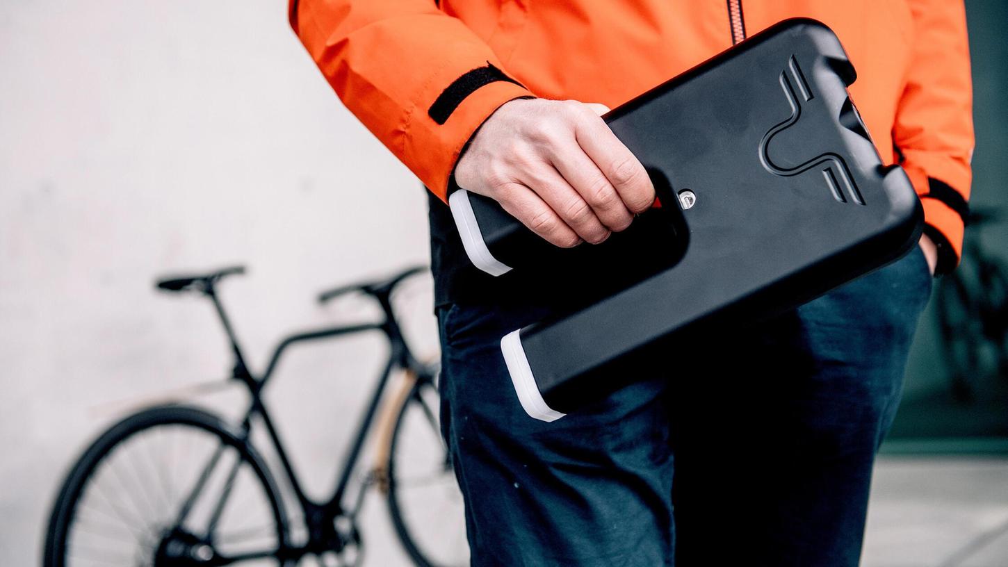 Der Akku eines Pedelecs hat einen Brand in Edelsfeld verursacht. Die Polizei Auerbach ermittelt. (Symbolbild) Der Akku eines Pedelecs hat einen Brand in Edelsfeld verursacht. Die Polizei Auerbach ermittelt. (Symbolbild)