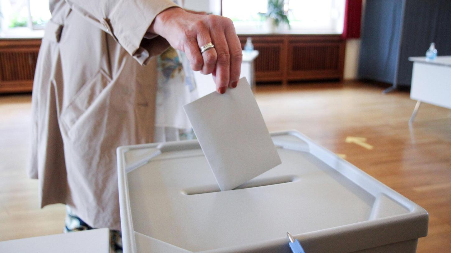 Im März 2026 finden in Bayern Kommunalwahlen statt, wer sich wählen lässt, wird bis dahin in diesem Artikel immer wieder ergänzt. Im März 2026 finden in Bayern Kommunalwahlen statt, wer sich wählen lässt, wird bis dahin in diesem Artikel immer wieder ergänzt.