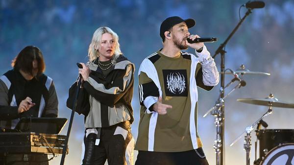 Linkin Park,Saengerin Emily ARMSTRONG, Gitarrist u