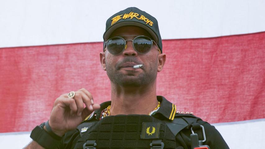 „Proud Boys“-Anführer Henry „Enrique“ Tarrio bekam die längste Haftstrafe aller Beteiligten. (Archivbild) „Proud Boys“-Anführer Henry „Enrique“ Tarrio bekam die längste Haftstrafe aller Beteiligten. (Archivbild)