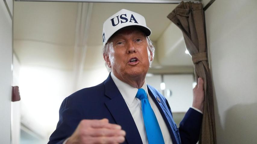 Trump hatte auf einem Flug über die Lieferung seltener Erden aus China gesprochen. Trump hatte auf einem Flug über die Lieferung seltener Erden aus China gesprochen.