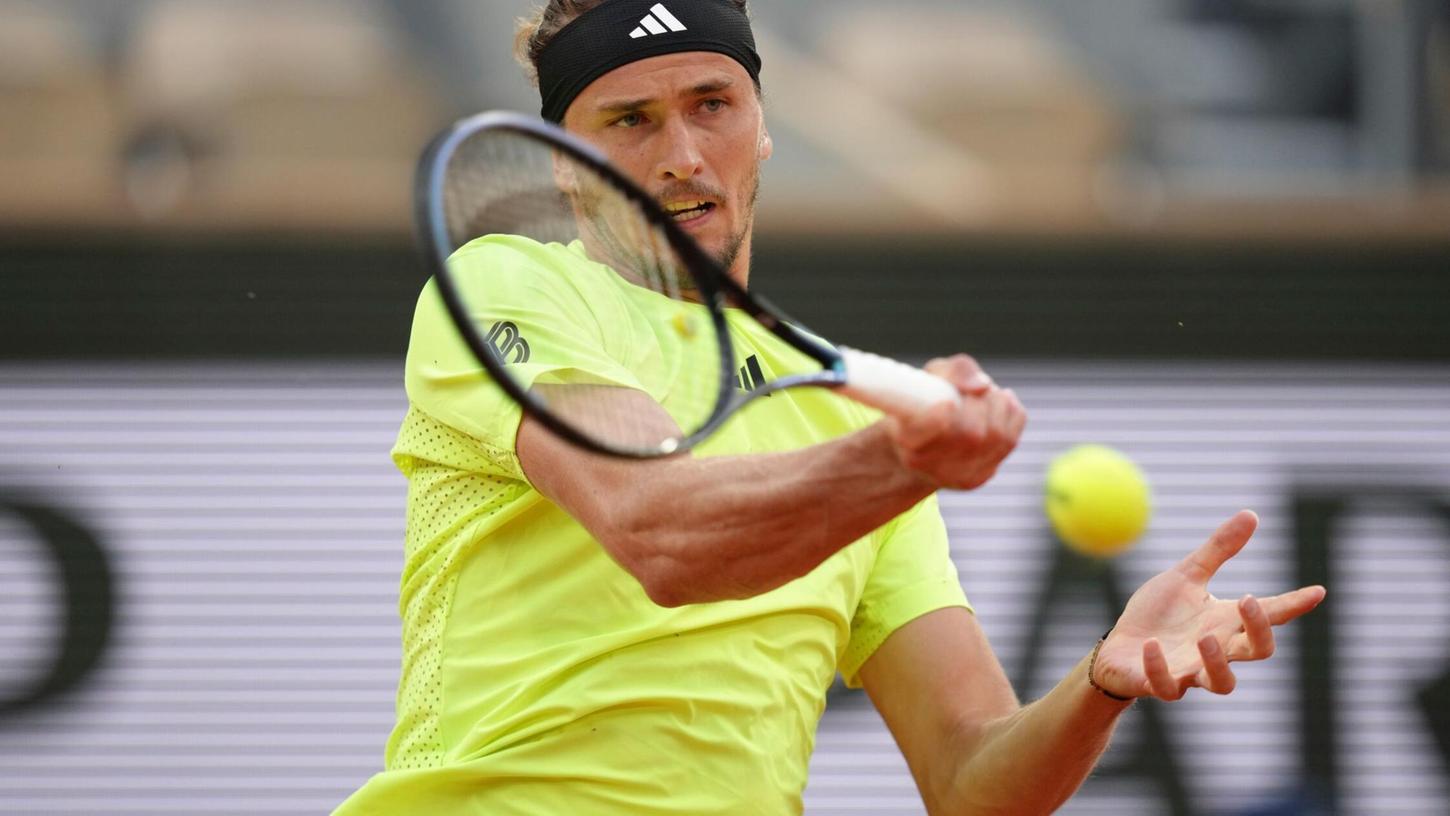Alexander Zverev wird nach seinem Viertelfinal-Aus in Paris am Montag in Stuttgart erwartet. Alexander Zverev wird nach seinem Viertelfinal-Aus in Paris am Montag in Stuttgart erwartet.