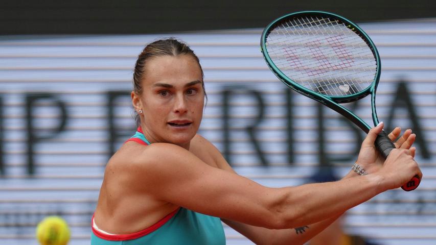 Aryna Sabalenka muss weiter auf ihren ersten Titel in Paris warten. Aryna Sabalenka muss weiter auf ihren ersten Titel in Paris warten.