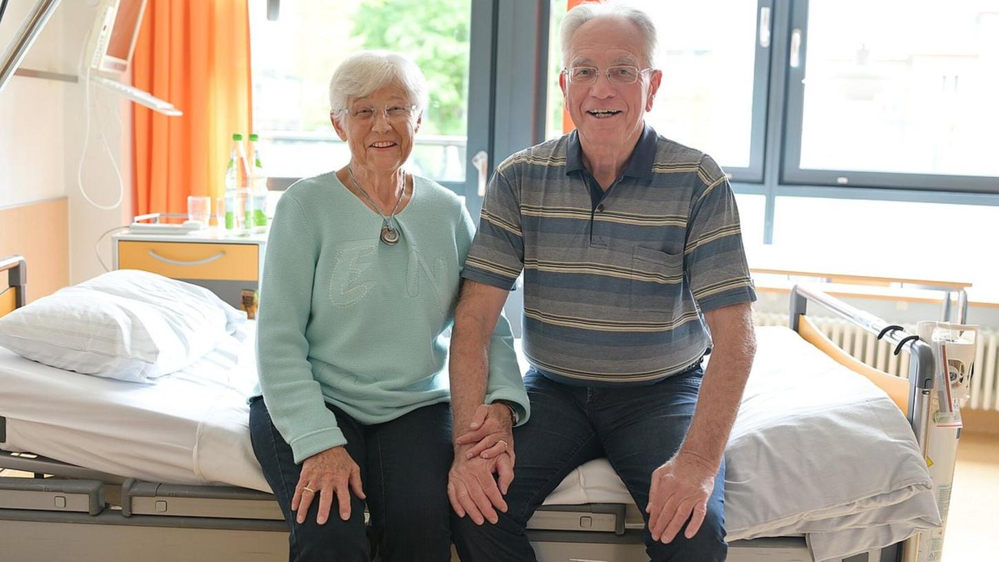 Rührende Liebesgeschichte um Sieglinde und Roland P. aus dem Landkreis Fürth: Der 74-Jährige hat seiner Frau eine Niere gespendet, weil er „ihr etwas zurückgeben wollte“. Rührende Liebesgeschichte um Sieglinde und Roland P. aus dem Landkreis Fürth: Der 74-Jährige hat seiner Frau eine Niere gespendet, weil er „ihr etwas zurückgeben wollte“.