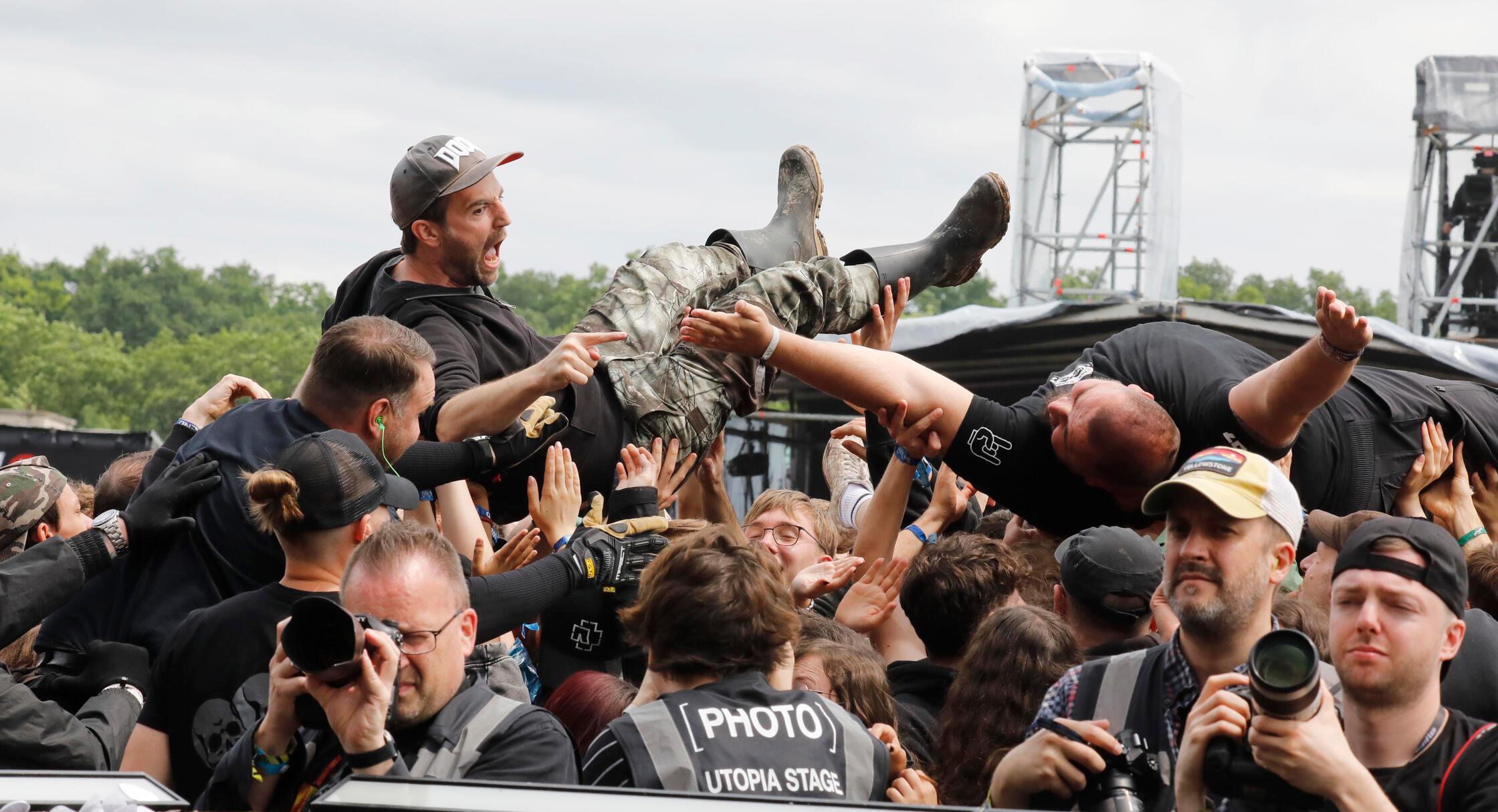 Knocked_hip_080625_09