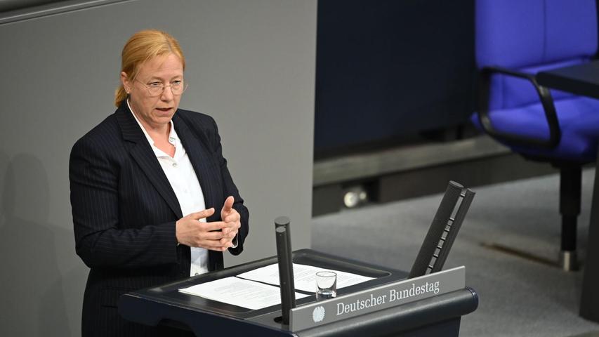 Die stellvertretende SPD-Fraktionschefin Dagmar Schmidt kritisiert den Vorstoß von CDU-Generalsekretär Carsten Linnemann für einen harten Kurs beim Bürgergeld. (Archivbild) Die stellvertretende SPD-Fraktionschefin Dagmar Schmidt kritisiert den Vorstoß von CDU-Generalsekretär Carsten Linnemann für einen harten Kurs beim Bürgergeld. (Archivbild)