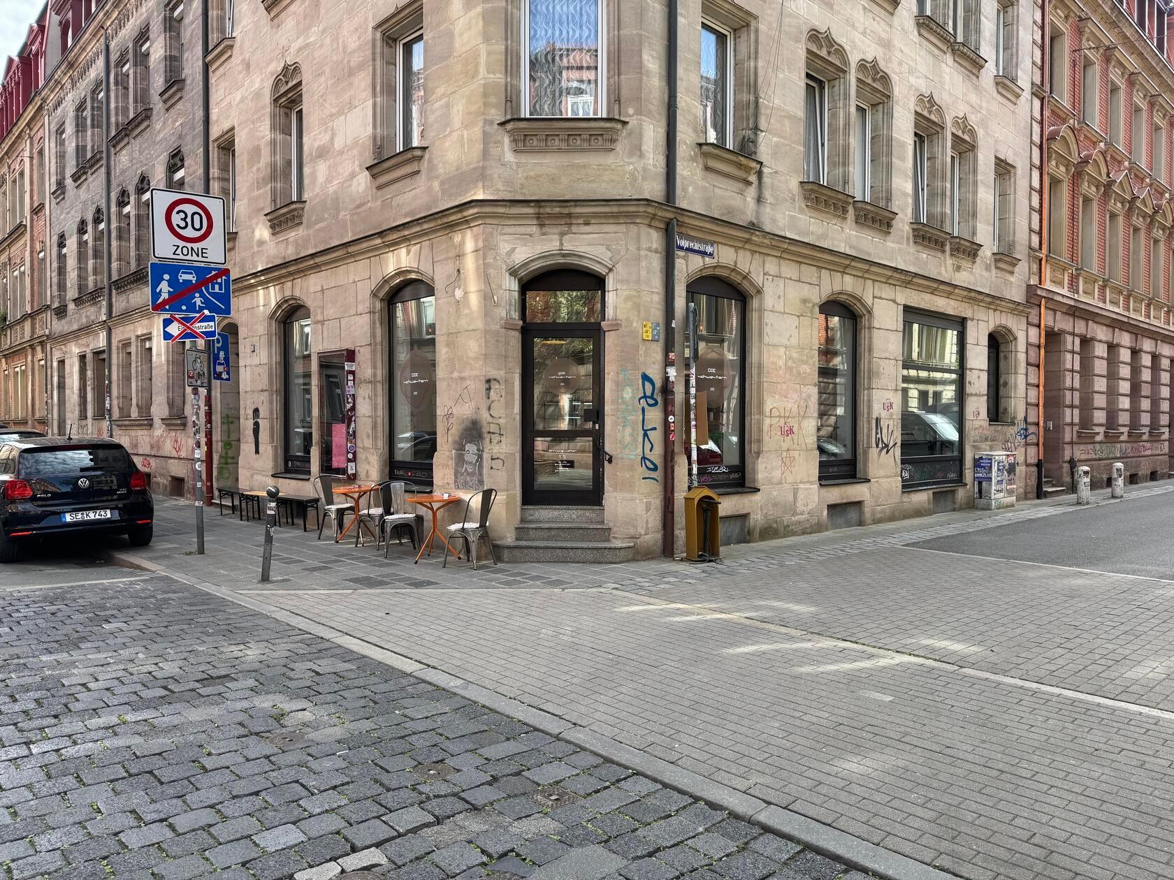 … die Schwestern III haben viel zu bieten, um Gostenhof zu beleben.