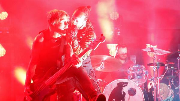 Die Electropunk-Legenden von The Prodigy heizen der Mandora Stage ein.