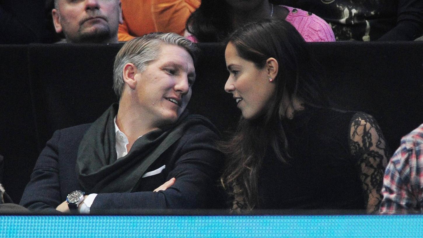 Haben derzeit offenbar viel zu diskutieren: Ana Ivanovic und Bastian Schweinsteiger. (Archivbild aus dem Jahre 2016) Haben derzeit offenbar viel zu diskutieren: Ana Ivanovic und Bastian Schweinsteiger. (Archivbild aus dem Jahre 2016)