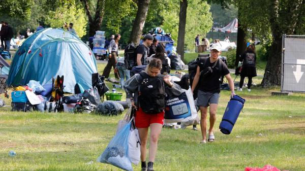 Aufgeräumt und zusammengepackt wird auch zwischen Silbersee und Münchner Straße.