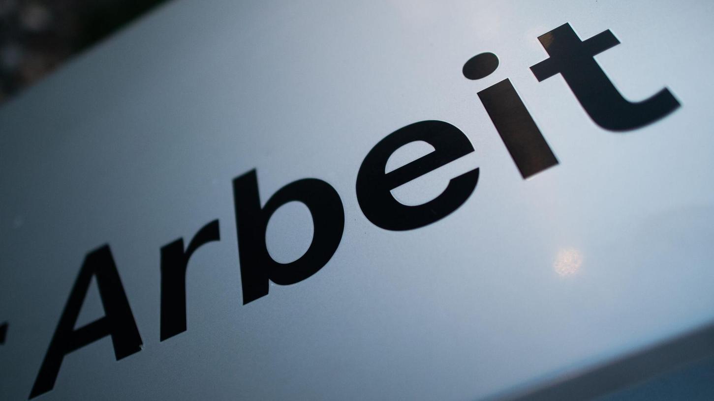 Die lange gute Entwicklung am Arbeitsmarkt in Deutschland hat für mehr reguläre Arbeitsverhältnisse gesorgt. Die lange gute Entwicklung am Arbeitsmarkt in Deutschland hat für mehr reguläre Arbeitsverhältnisse gesorgt.