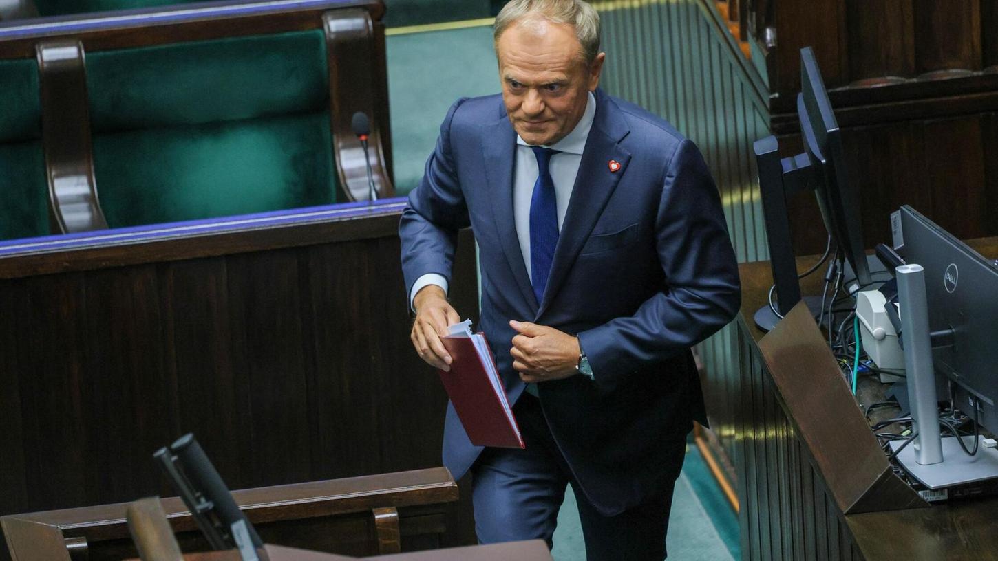 Polens Ministerpräsident Donald Tusk hat eine Vertrauensabstimmung überstanden, (Foto aktuell) Polens Ministerpräsident Donald Tusk hat eine Vertrauensabstimmung überstanden, (Foto aktuell)