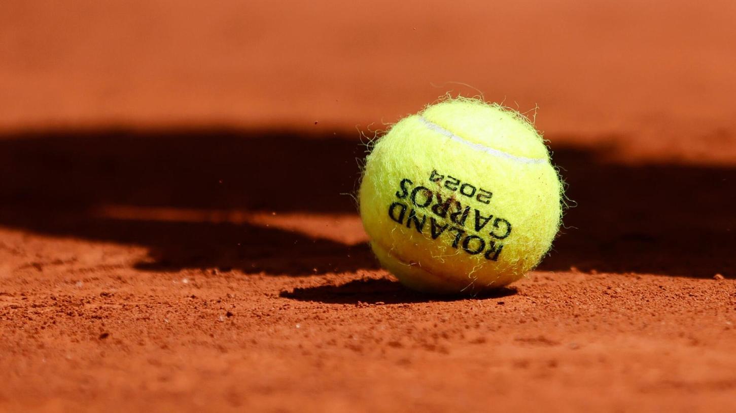 Im Damen-Tennis gibt es eine neue Regel, die Spielerinnen die Familienplanung erleichtern soll. Im Damen-Tennis gibt es eine neue Regel, die Spielerinnen die Familienplanung erleichtern soll.