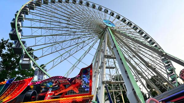 Erlangen: Das Riesenrad ist auch auf dr 270. Erla
