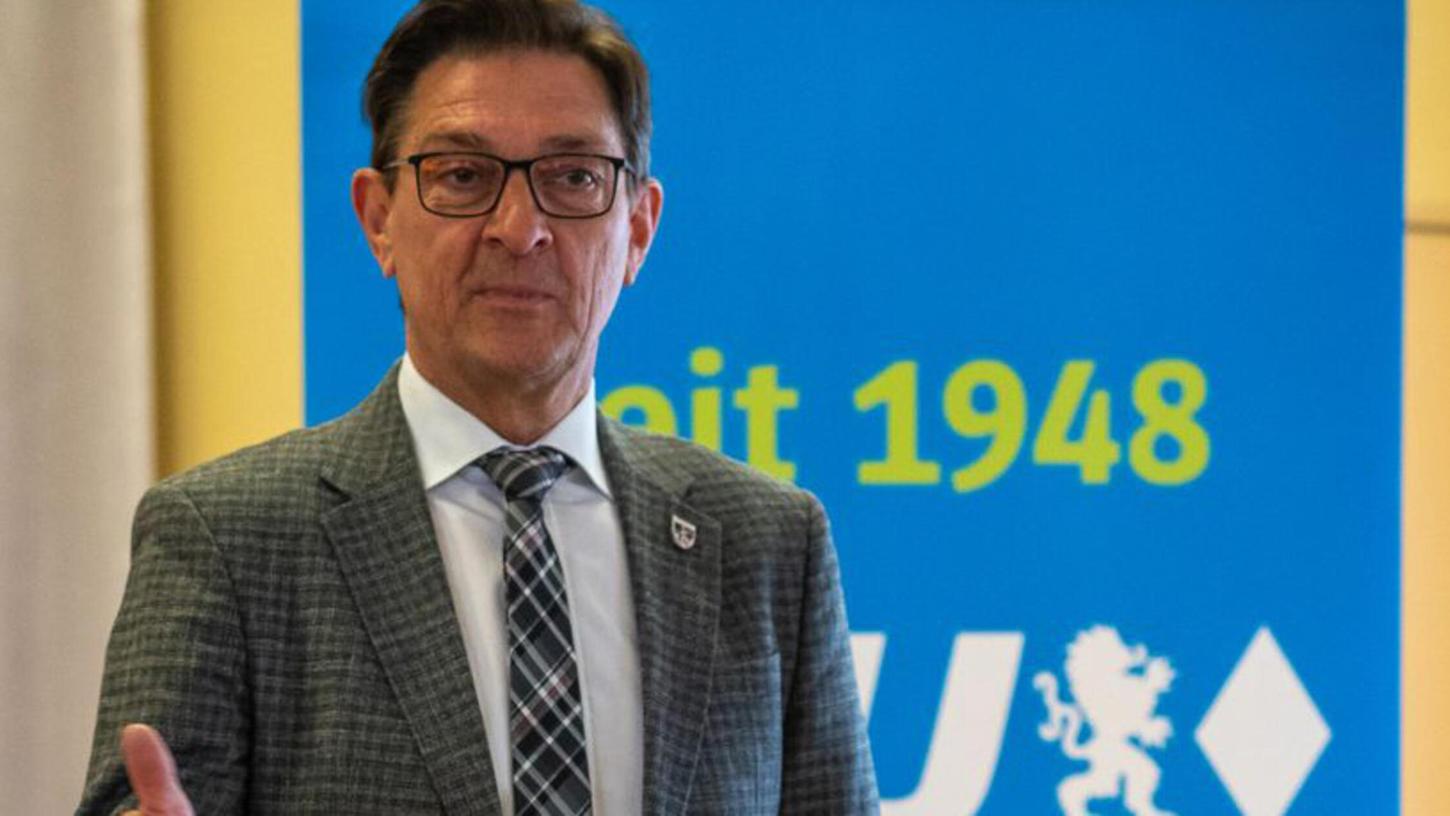 Bürgermeister Johannes Ballas wurde 2020 im ersten Wahlgang gewählt. Bürgermeister Johannes Ballas wurde 2020 im ersten Wahlgang gewählt.