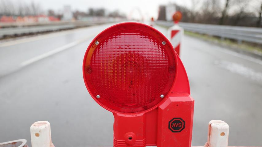 Bauarbeiten zur A 3-Unterführung bei Höchstadt-Ost: Vollsperrung der B470 verschoben Bauarbeiten zur A 3-Unterführung bei Höchstadt-Ost: Vollsperrung der B470 verschoben