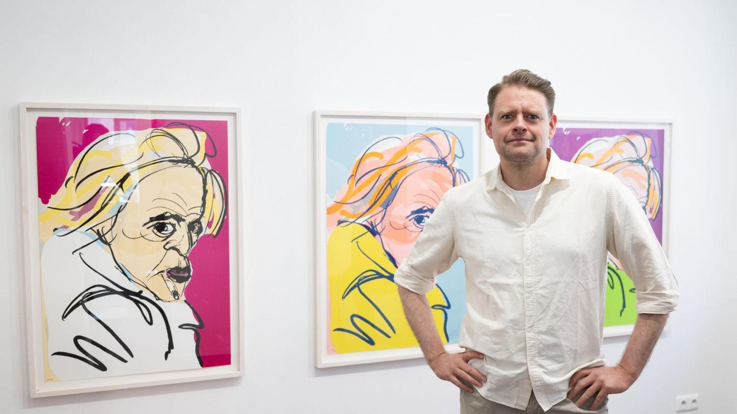 Comedian und Schauspieler Max Giermann malt wieder. Comedian und Schauspieler Max Giermann malt wieder.