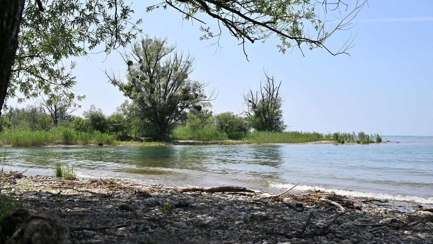 Für einen Abschnitt am Mehrerauer Seeufer soll eine Nacktbadeverordnung erlassen werden. Für einen Abschnitt am Mehrerauer Seeufer soll eine Nacktbadeverordnung erlassen werden.