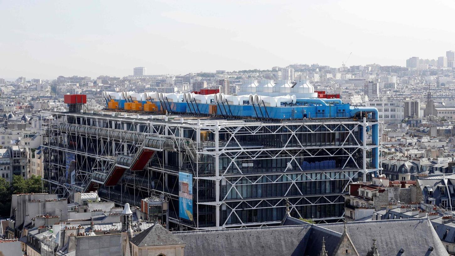 Blick auf das 1977 eröffnete Centre Pompidou in Paris. Das Museum schließt Ende 2025 wegen Renovierung bis voraussichtlich 2030. Die Arbeiten umfassen unter anderem die Entfernung von Asbest und die Installation neuer Aufzüge. Blick auf das 1977 eröffnete Centre Pompidou in Paris. Das Museum schließt Ende 2025 wegen Renovierung bis voraussichtlich 2030. Die Arbeiten umfassen unter anderem die Entfernung von Asbest und die Installation neuer Aufzüge.