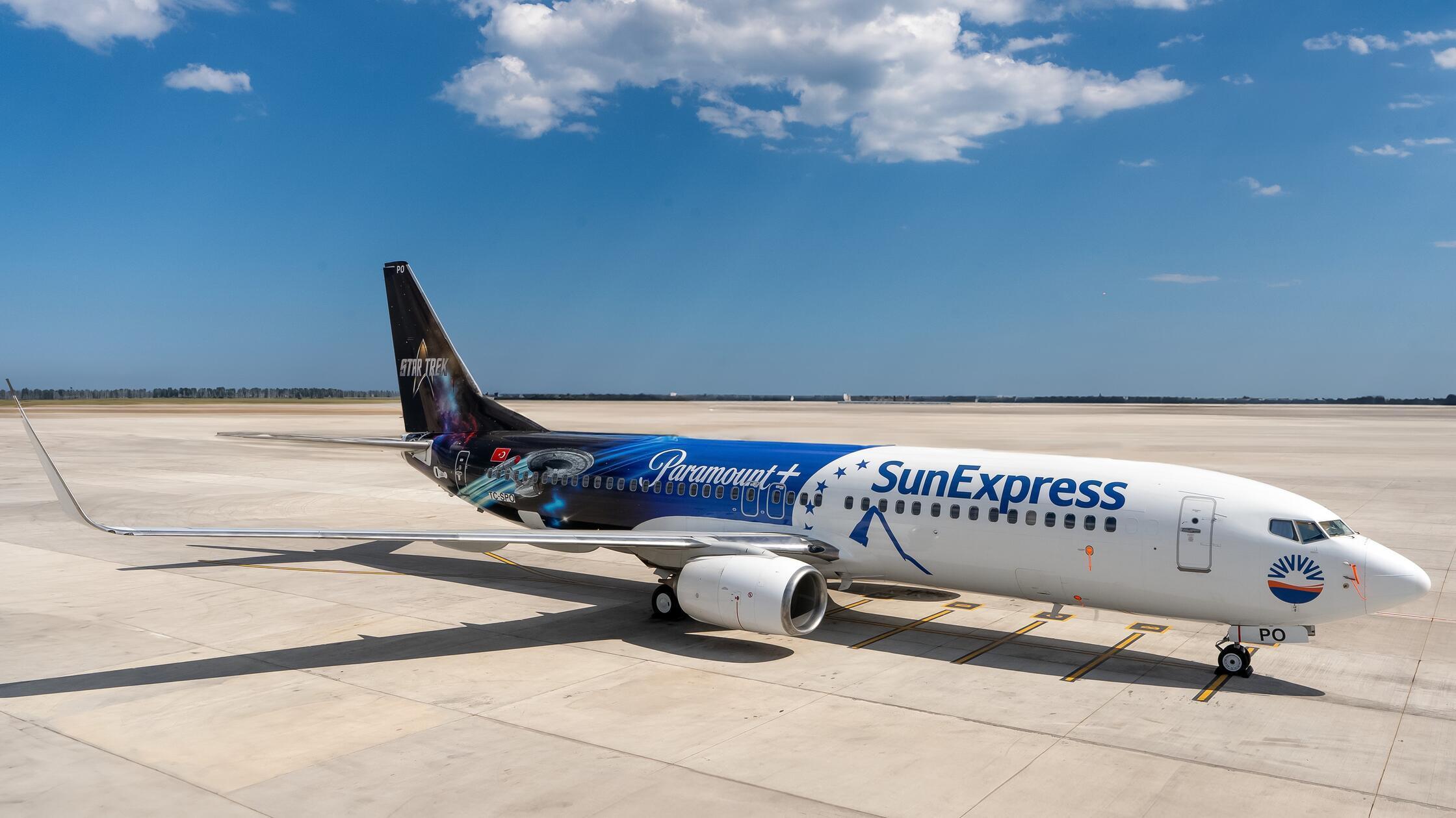 Außenansicht_SunExpress_Star Trek Livery 4