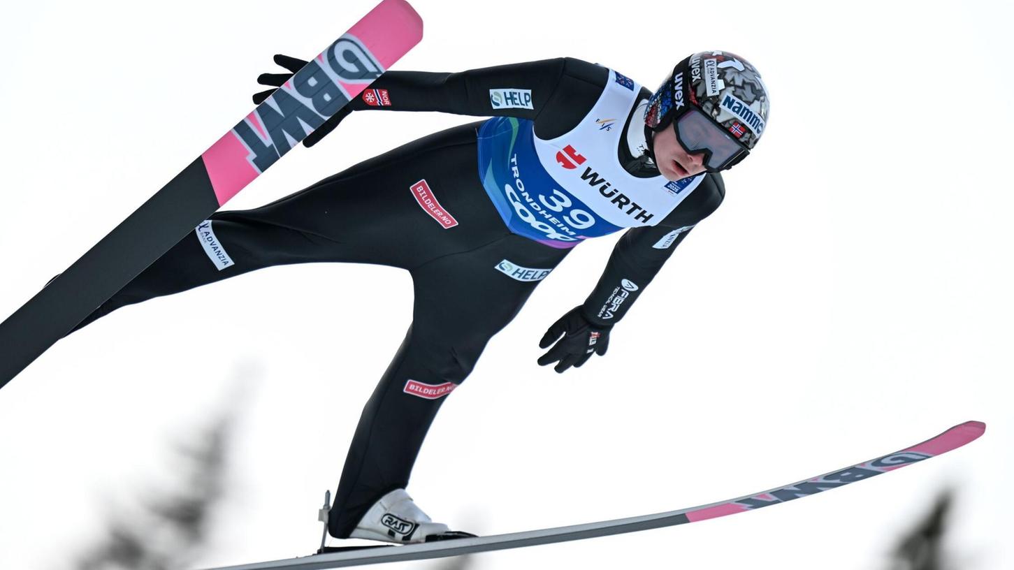 Der Norweger Marius Lindvik war bei der WM disqualifiziert worden. Der Norweger Marius Lindvik war bei der WM disqualifiziert worden.