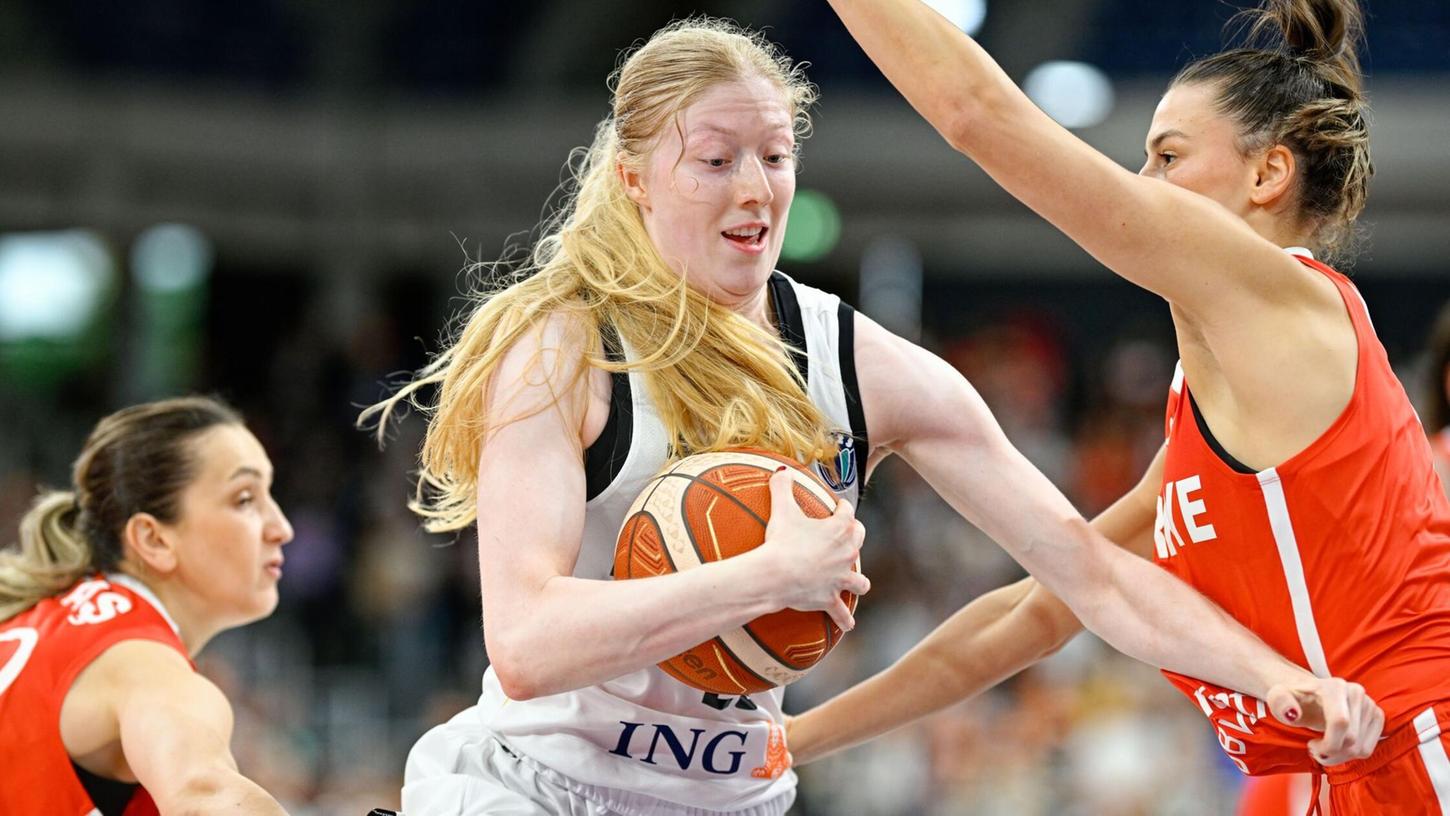 Frieda Bühner war bei der klaren Niederlage in Belgien beste deutsche Werferin. Frieda Bühner war bei der klaren Niederlage in Belgien beste deutsche Werferin.