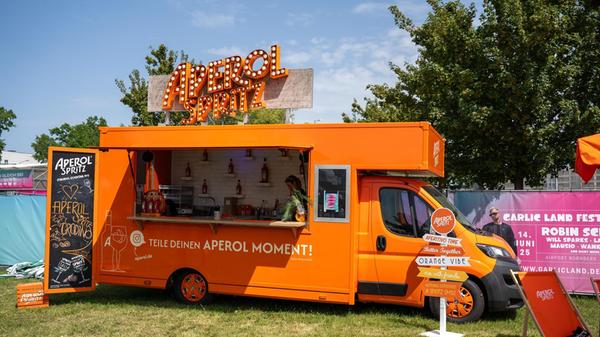 Für Abkühlung sorgten kalte Drinks und kostenlose Wasserspender.